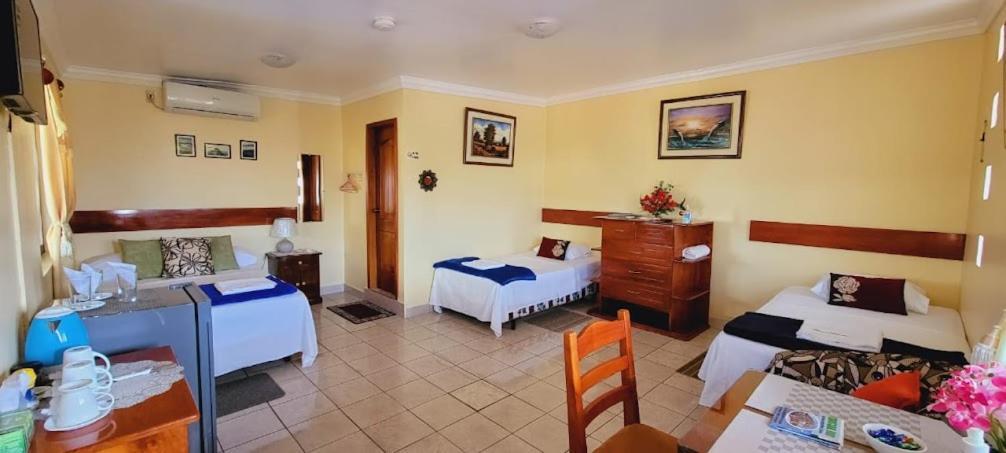 Hostal Romy Пуерто Бакерисо Морено Екстериор снимка