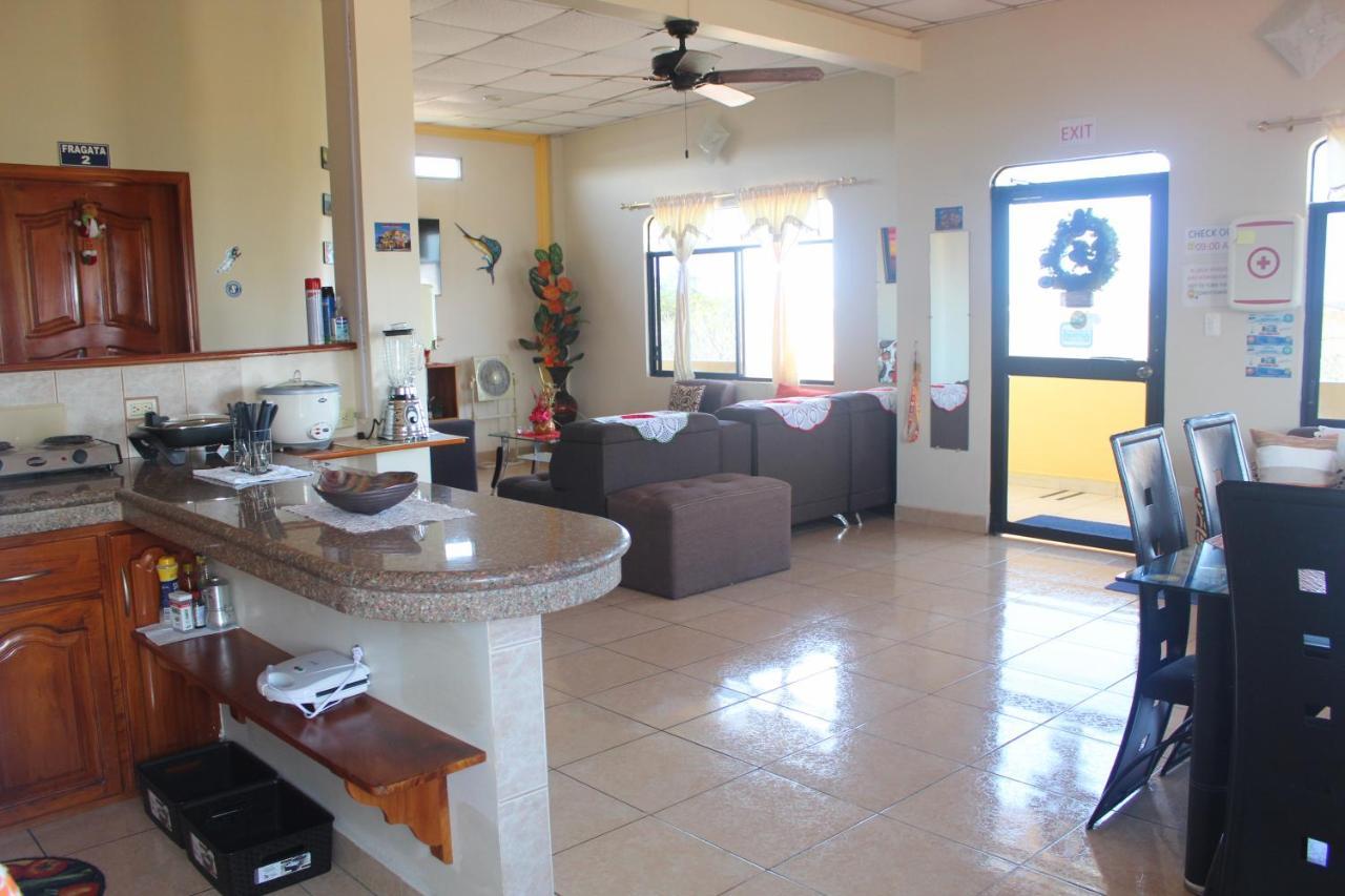 Hostal Romy Пуерто Бакерисо Морено Екстериор снимка